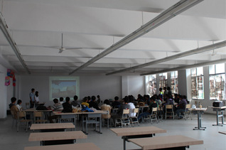  建规学院举办迎新茶话会