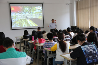 校领导深入建规学院讲党课 助推“两学一做”活动有效开展 ——建筑与城市规划学院党委“两学一做”系列活动（四）